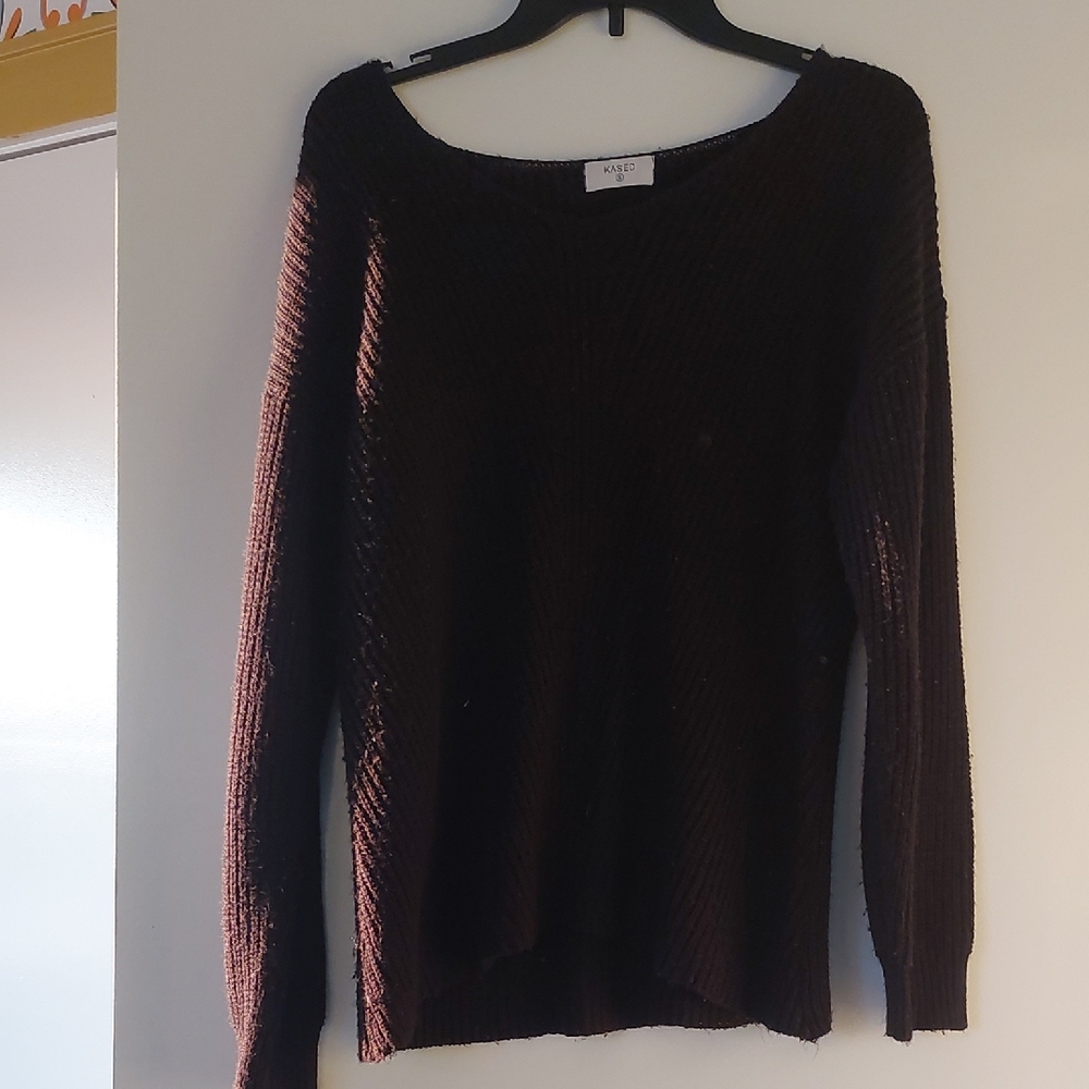 Simple Black Sweater With A Looser Fit, Size Small